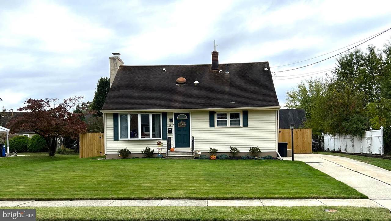 9 Charles Place - Photo 1