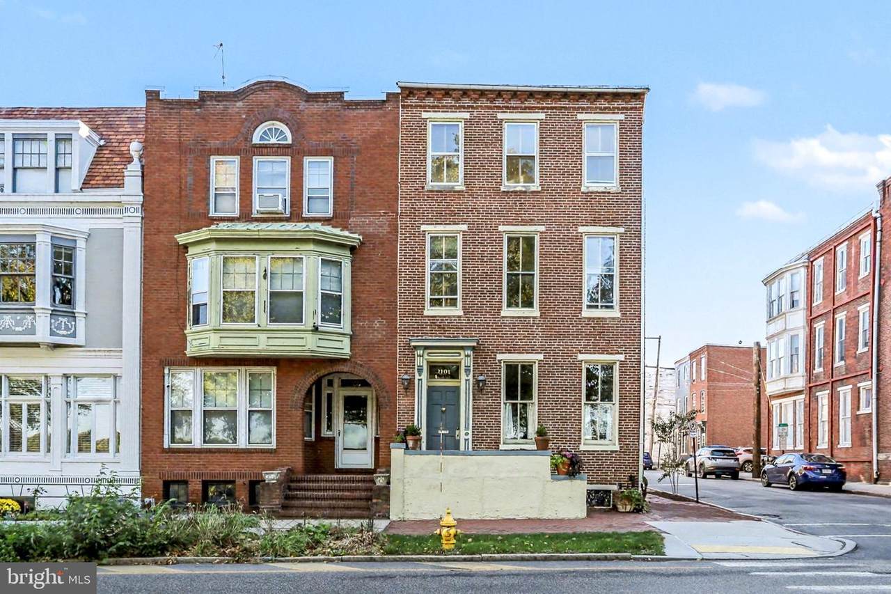 1101 Front Street - Photo 1