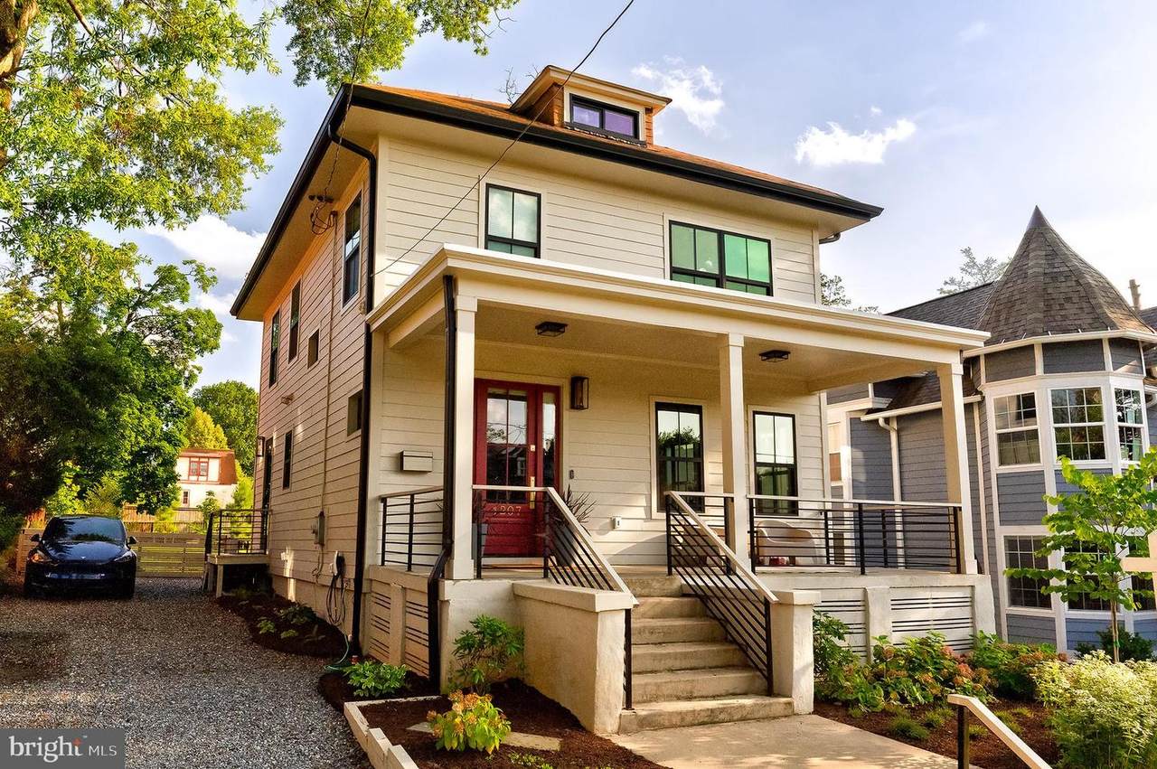 1207 Randolph Street - Photo 1