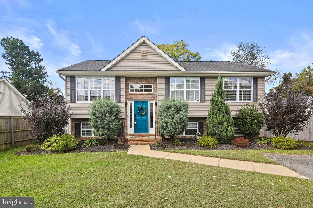 201 Bowie Avenue - Photo 1