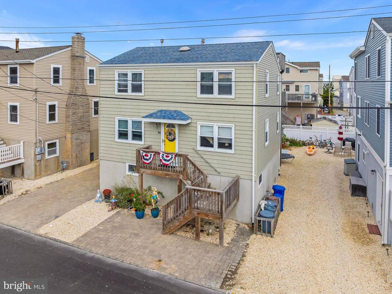 24 Mea Lane - Photo 1