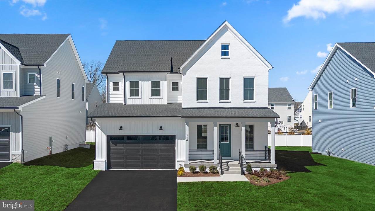 114 Heyford Drive - Photo 1