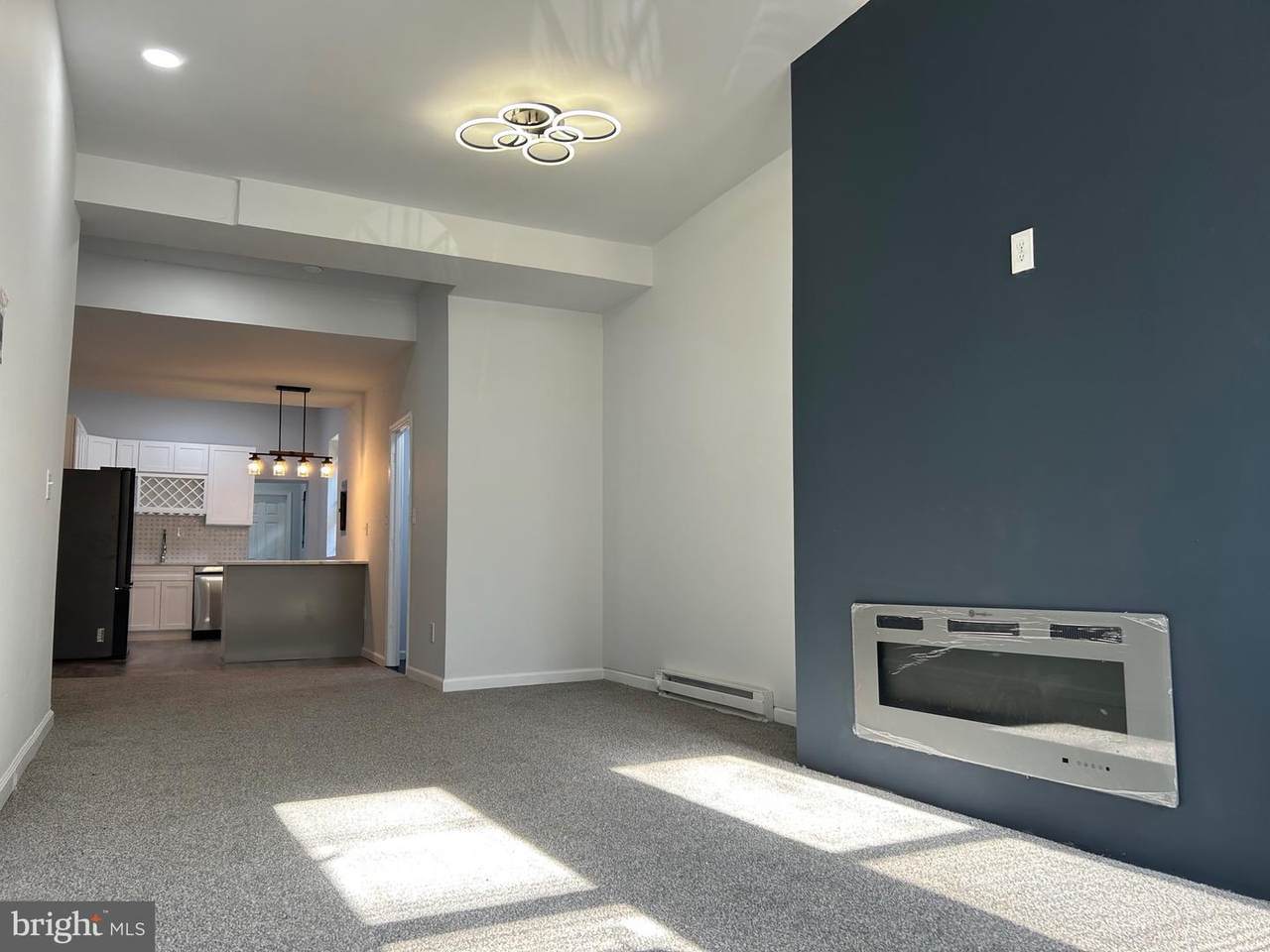 2025 32ND Street - Photo 1