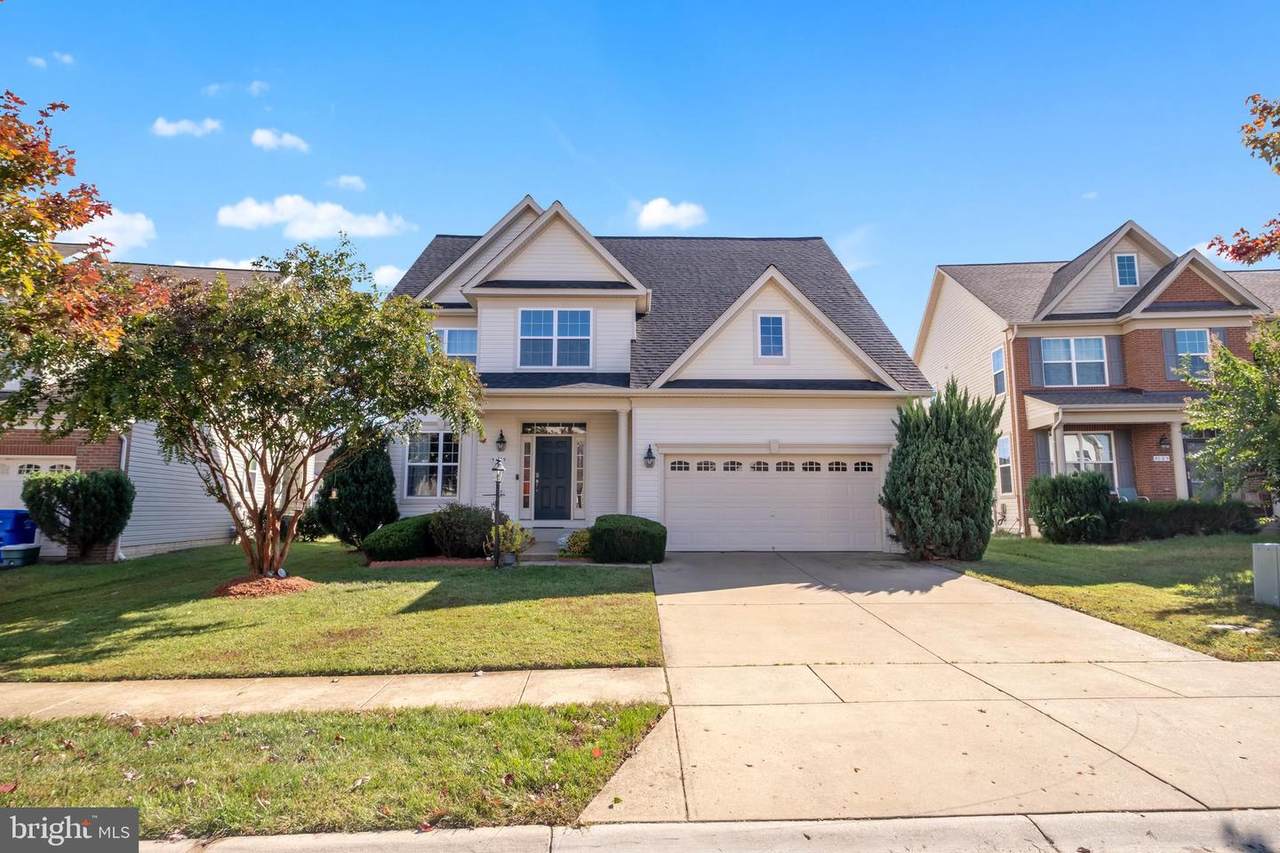 5189 Tipperary Avenue - Photo 1