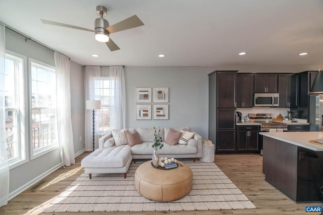 304 Cheshire Ln - Photo 1