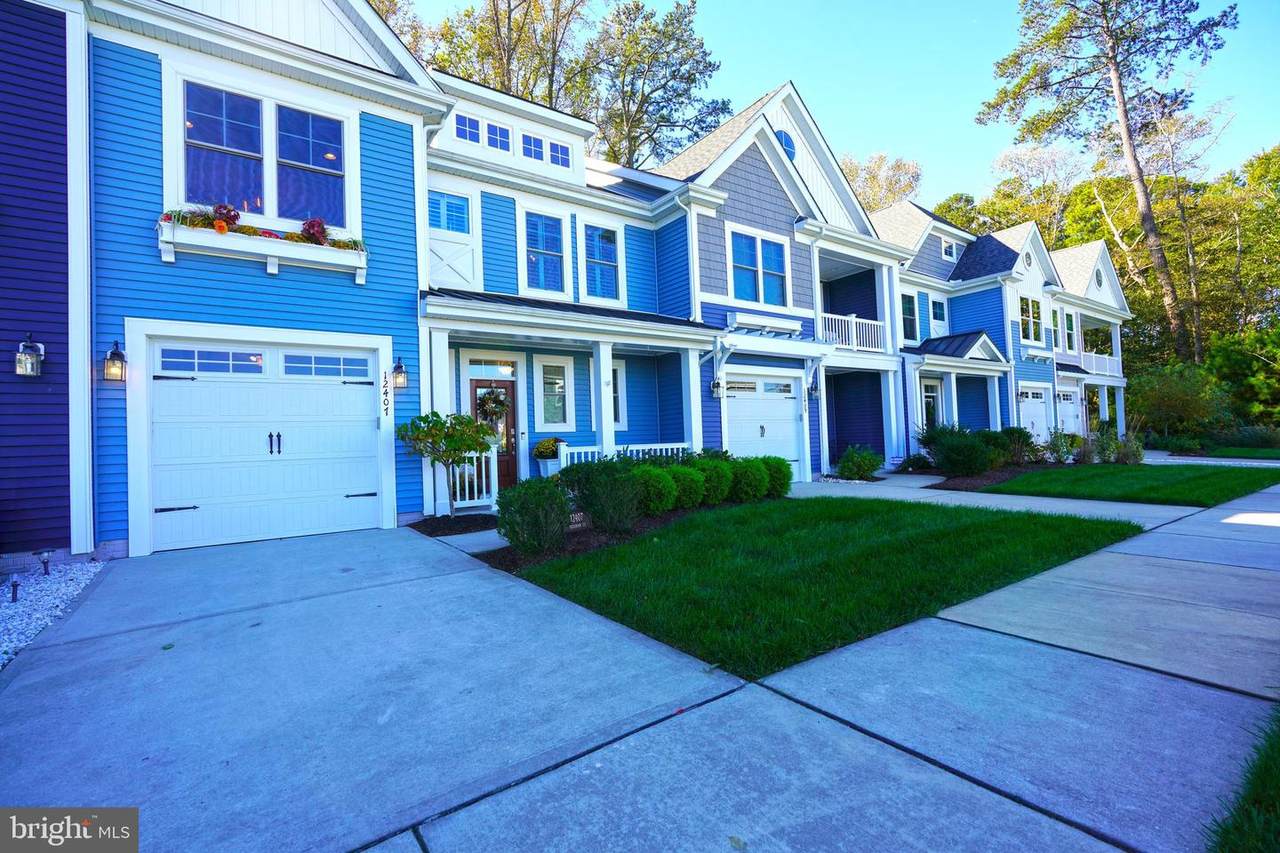 12407 Dickinson Court - Photo 1