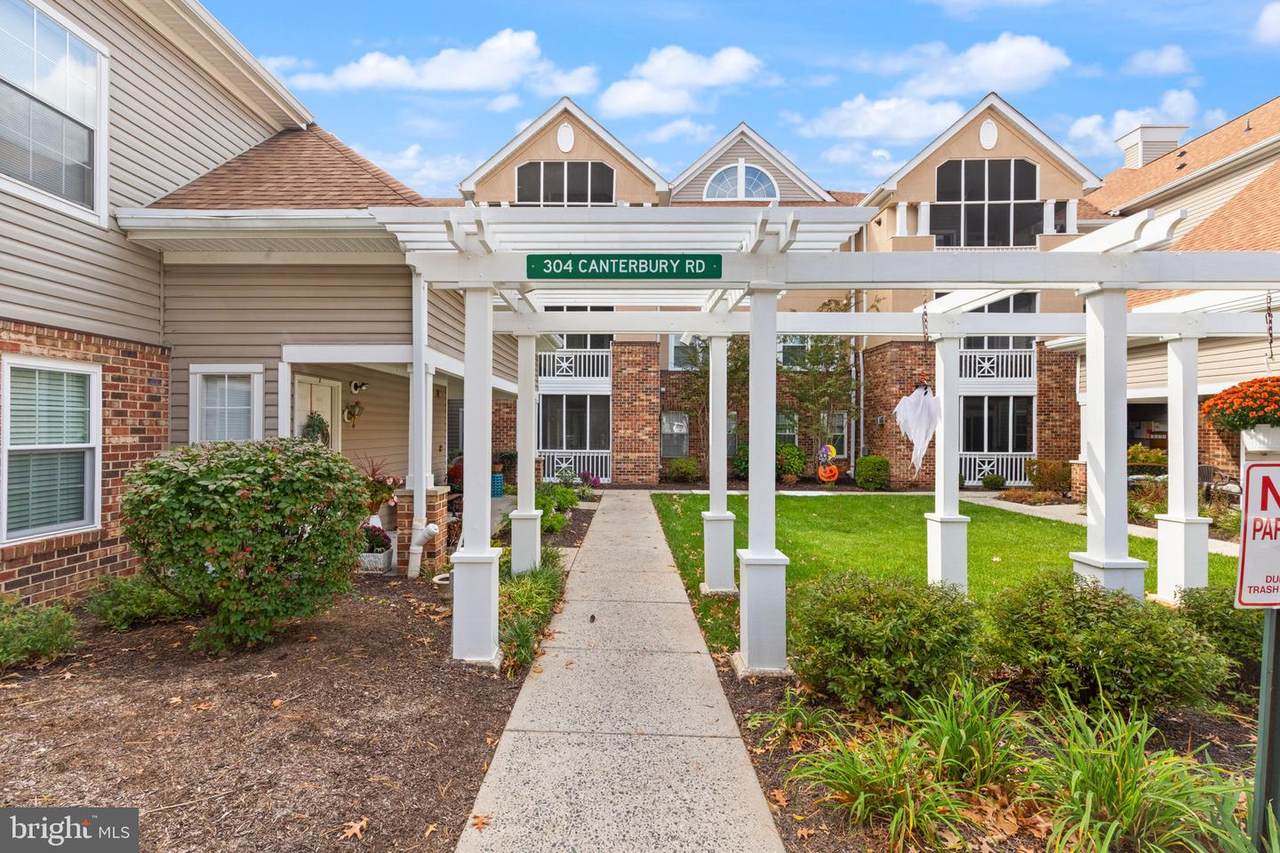 304-K Canterbury Road - Photo 1