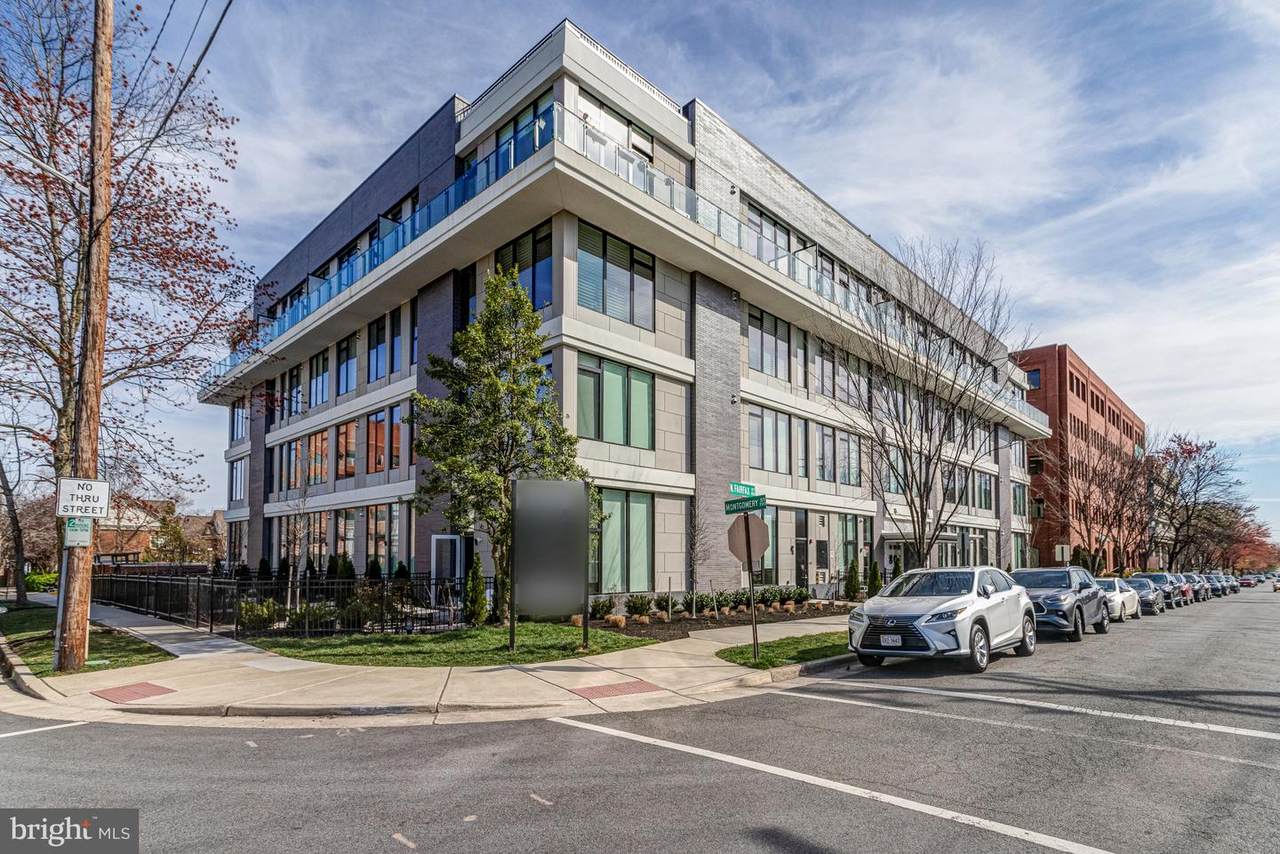 801 Fairfax Street - Photo 1