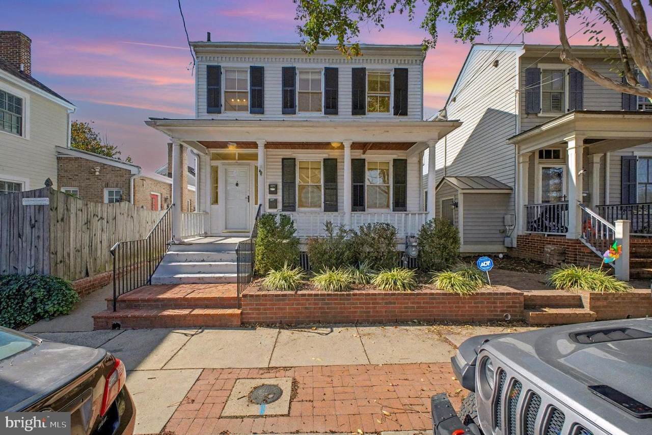 1302 Sophia Street - Photo 1