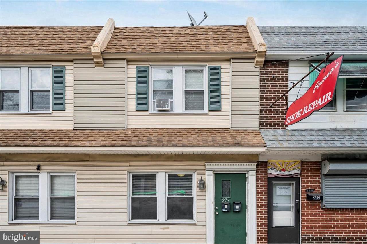 271 Wycombe Avenue - Photo 1