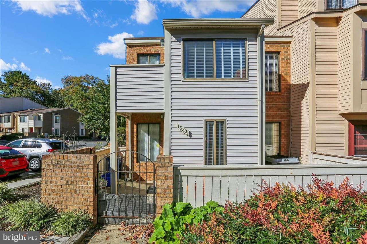 18801 Nathans Place - Photo 1