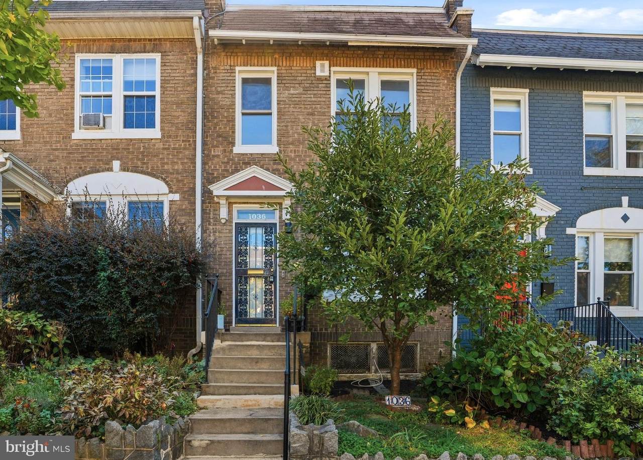 1036 Quebec Place - Photo 1