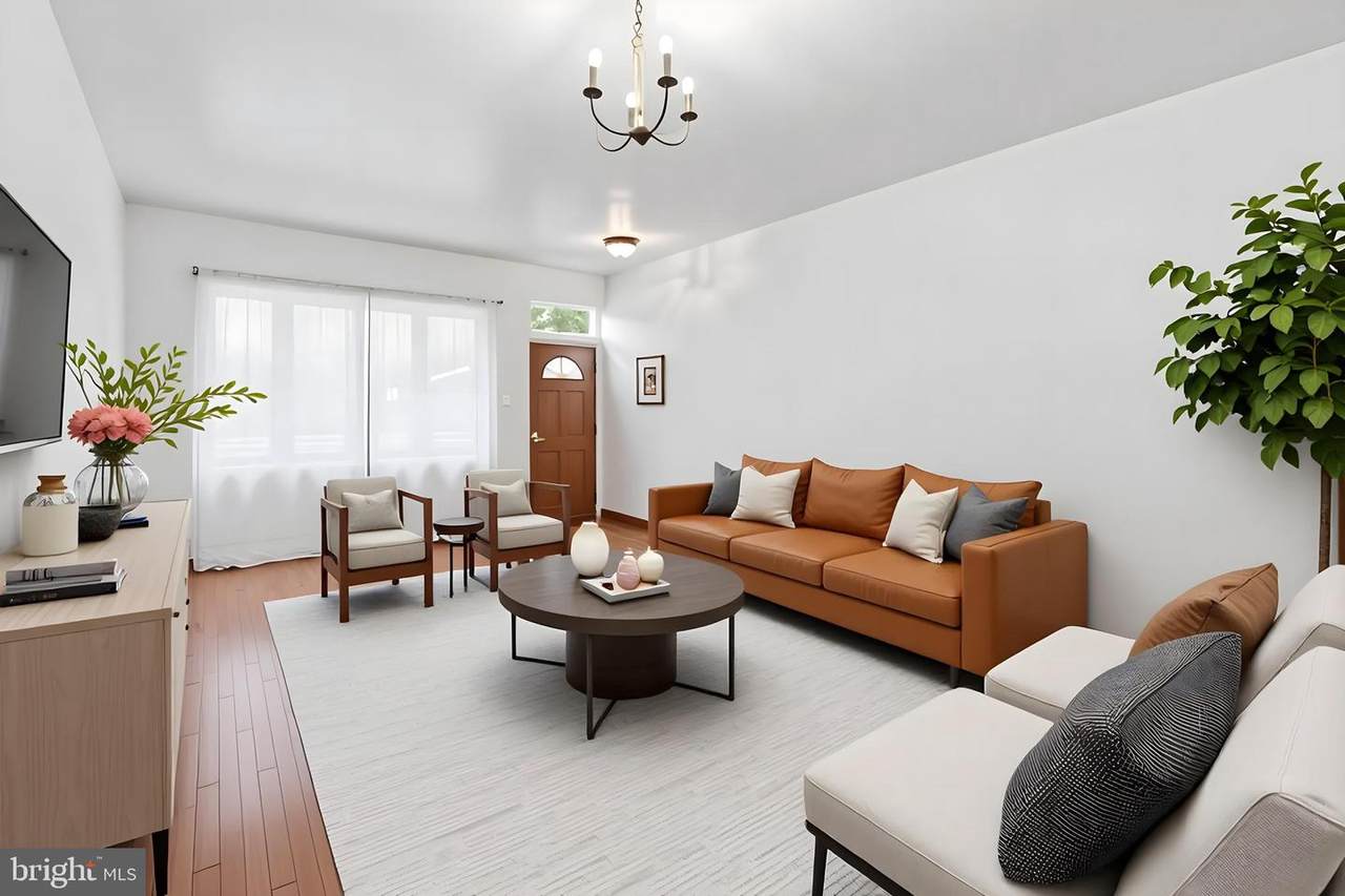 632 Wharton Street - Photo 1