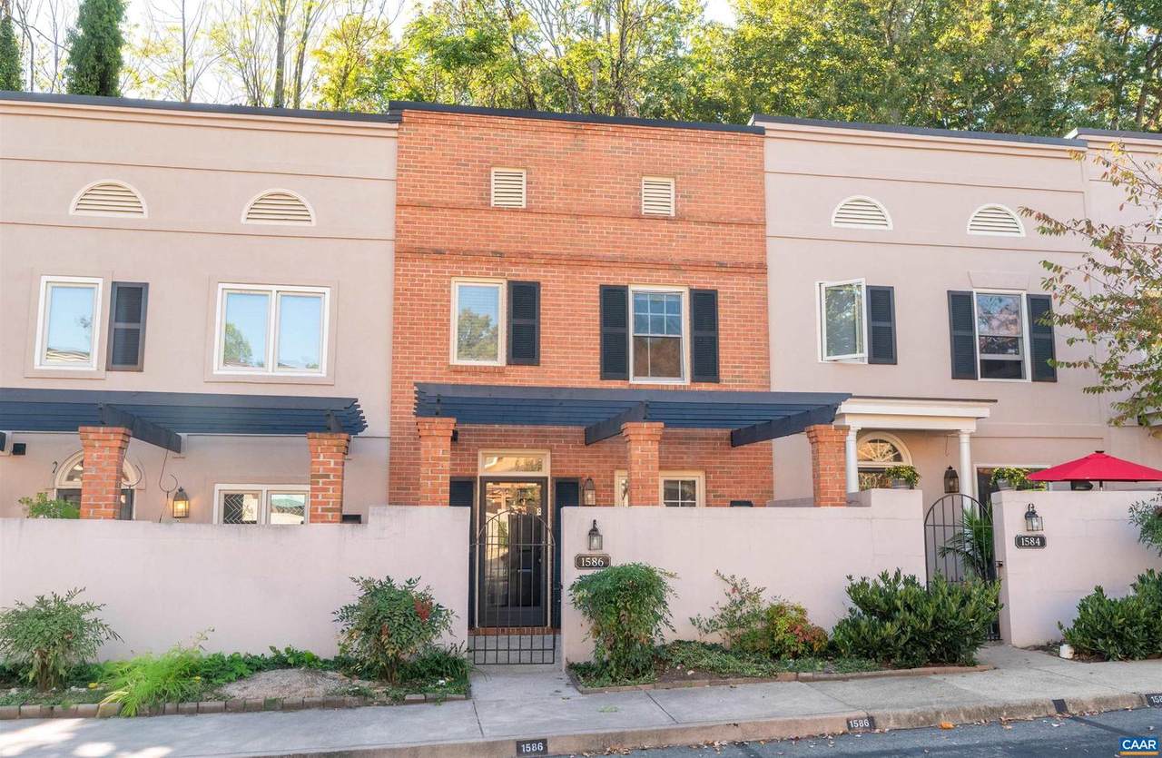 1586 Garden Ct - Photo 1