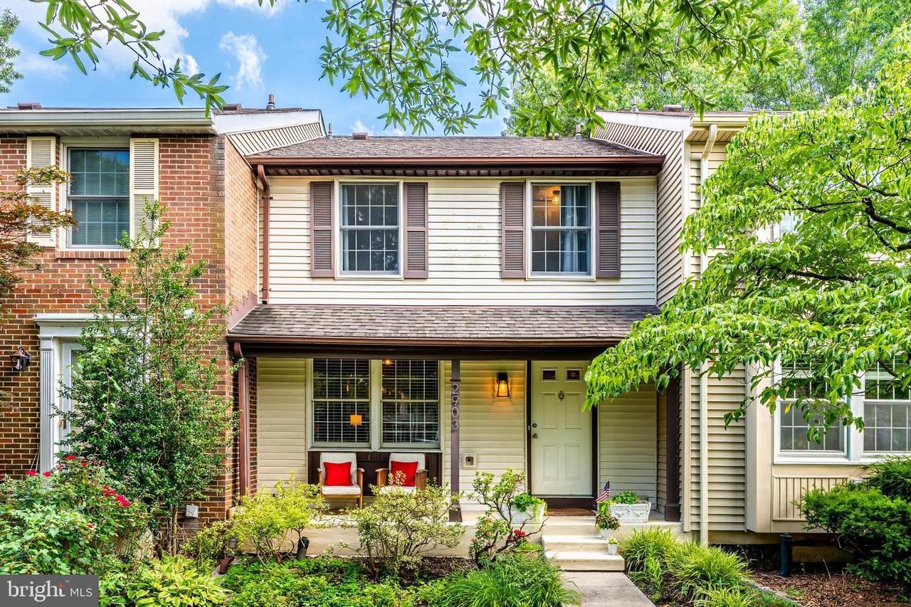 2903 Bridgehampton Court - Photo 1