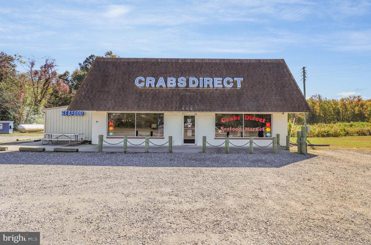 3162 Richmond Road - Photo 1