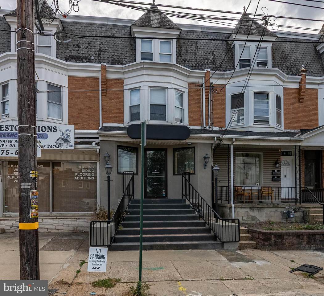 4 Lancaster Avenue - Photo 1