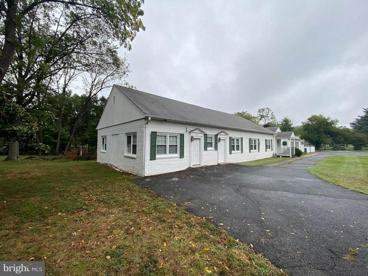 9007 Sudley Road - Photo 1