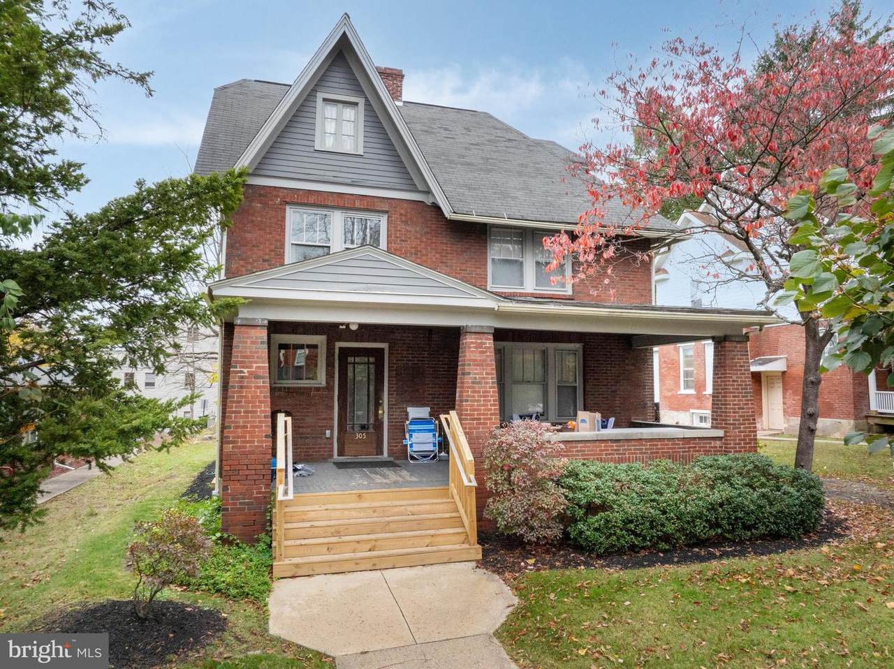 305 Burrowes Street - Photo 1