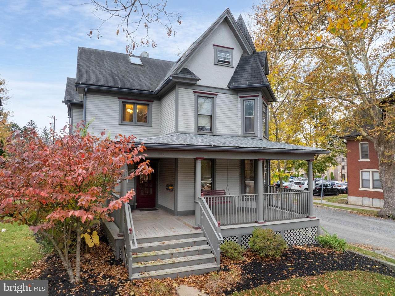 300 Burrowes Street - Photo 1