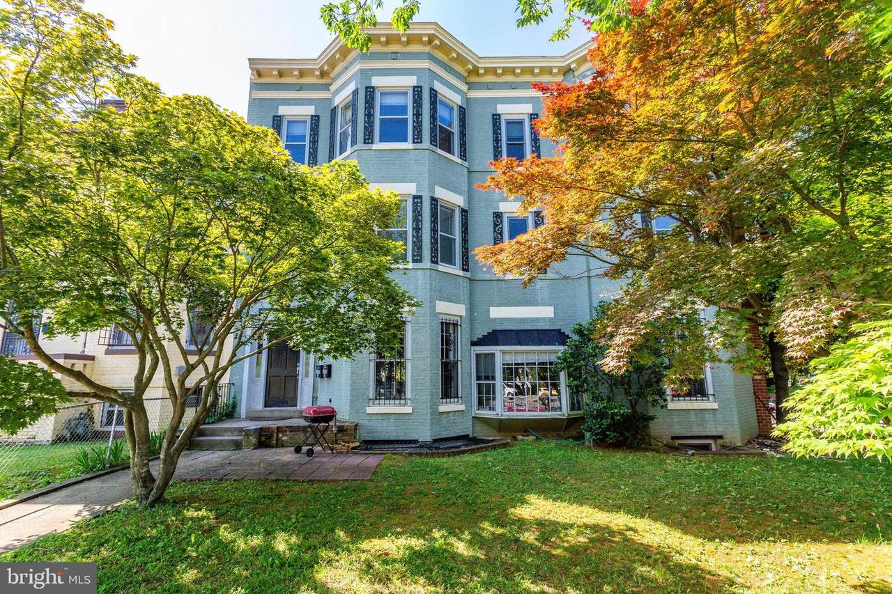 1405 North Carolina Avenue - Photo 1