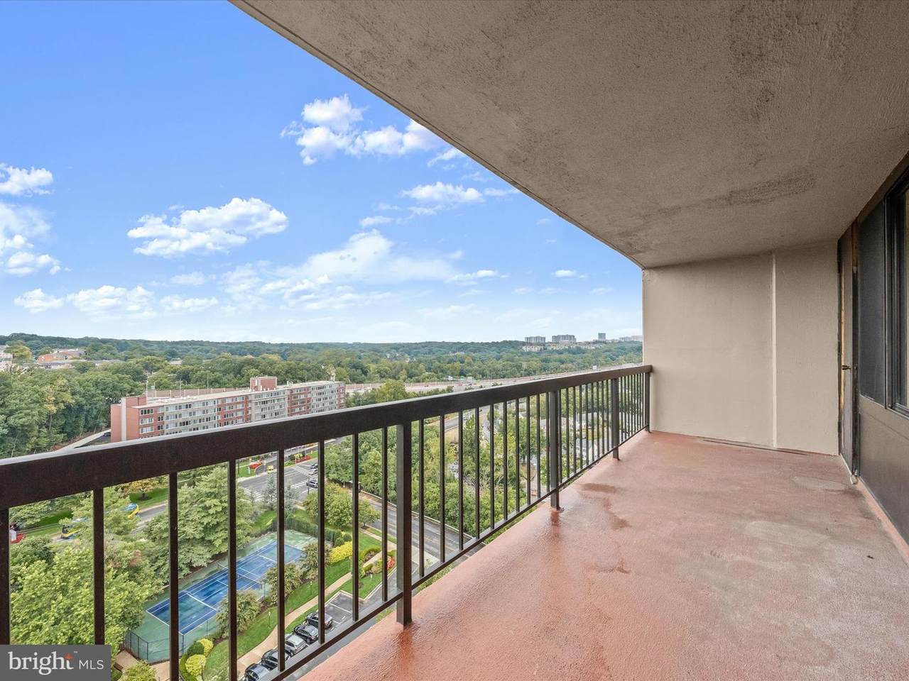 5500 Holmes Run Parkway - Photo 1