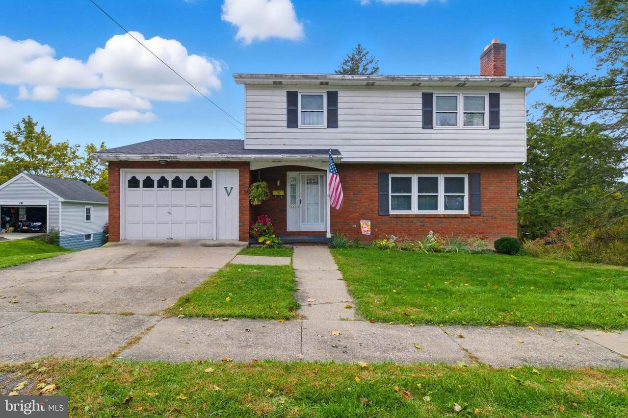 621 Ogden Avenue - Photo 1