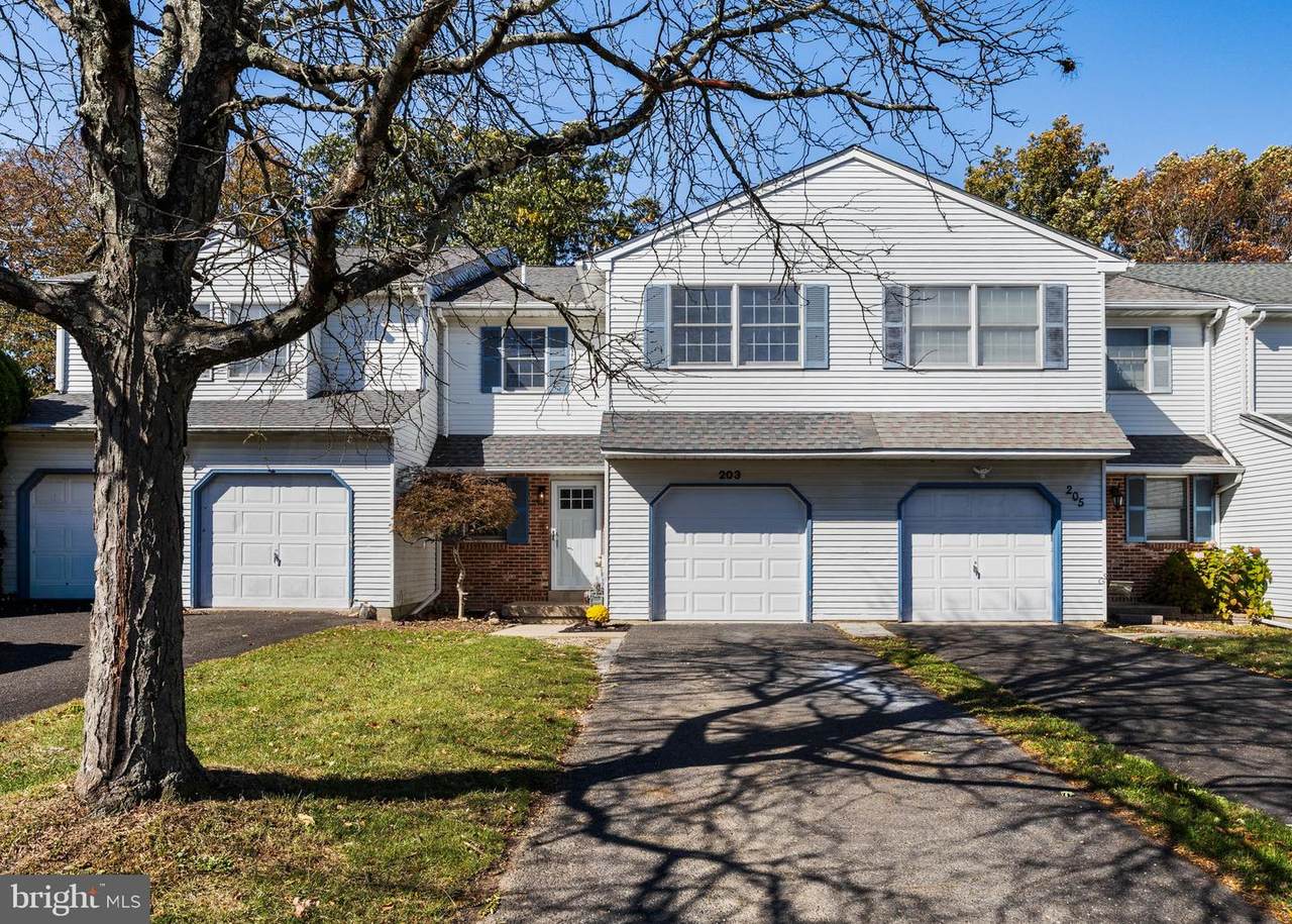 203 Jonathan Drive - Photo 1