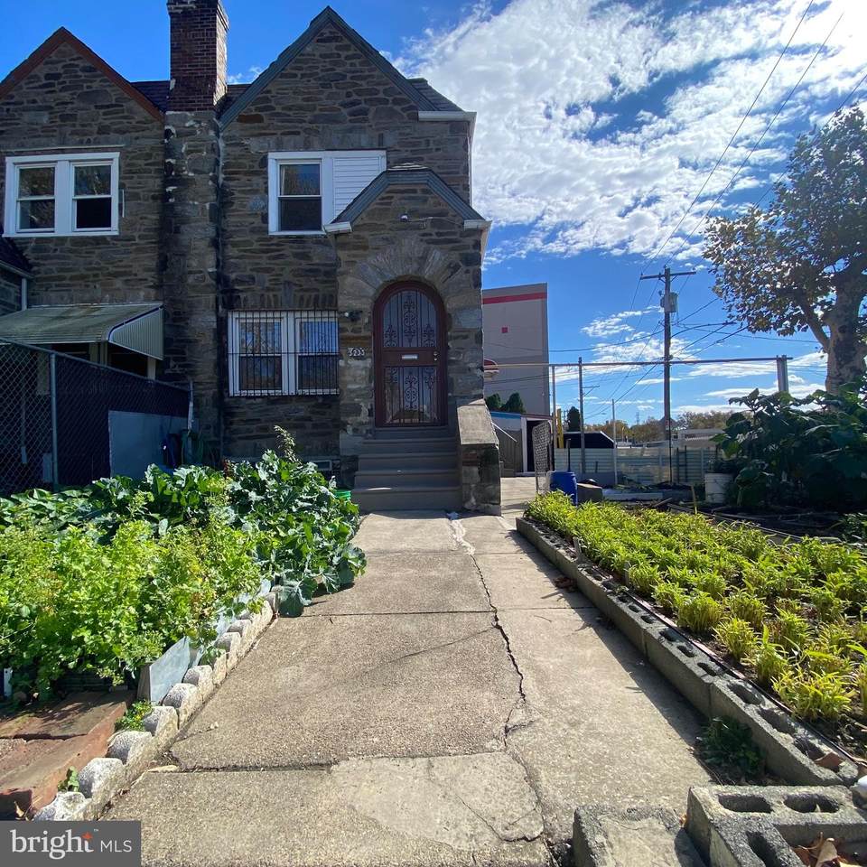 5233 Montour Street - Photo 1