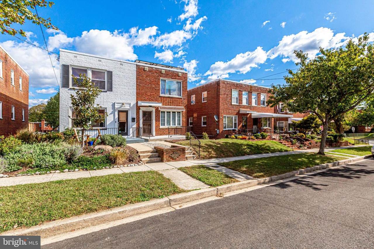 5513 Chillum Place - Photo 1