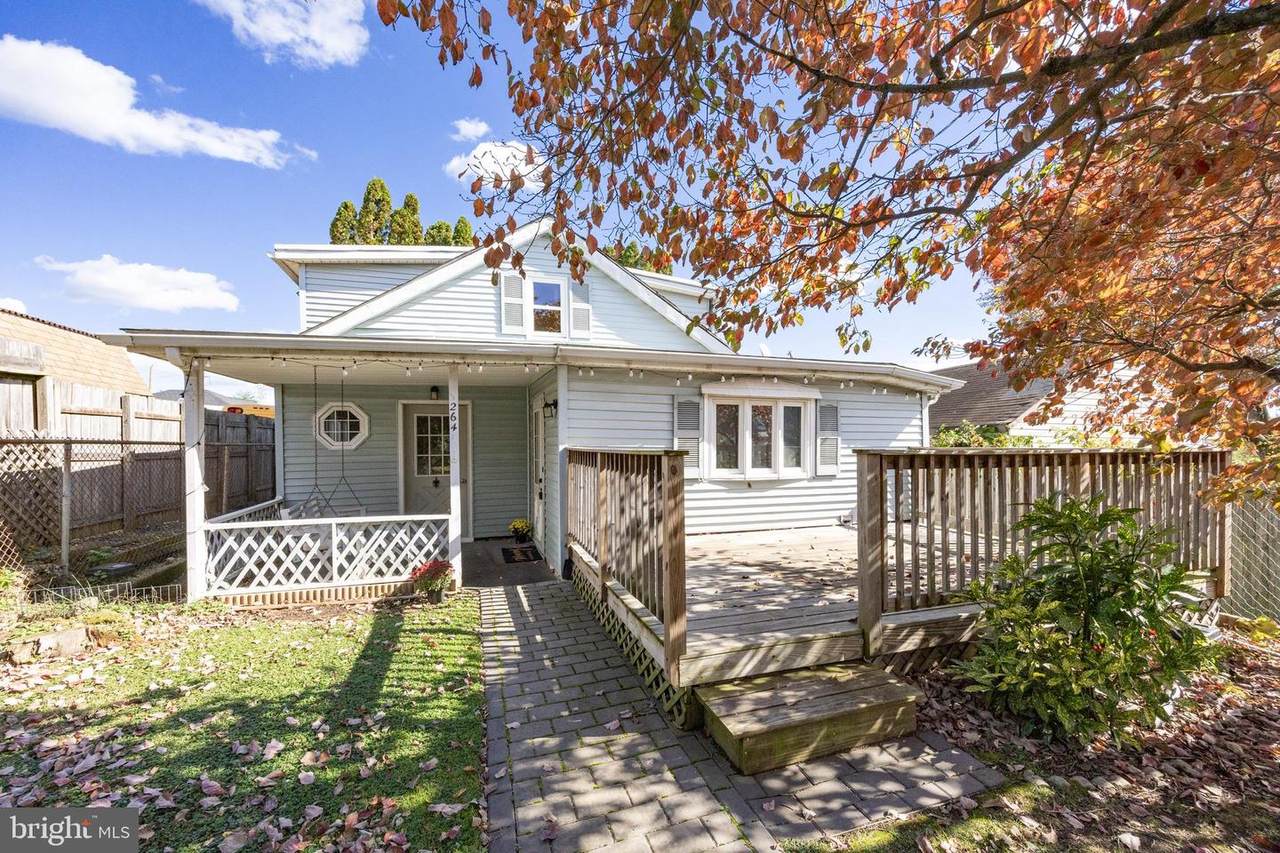 264 Roberts Avenue - Photo 1