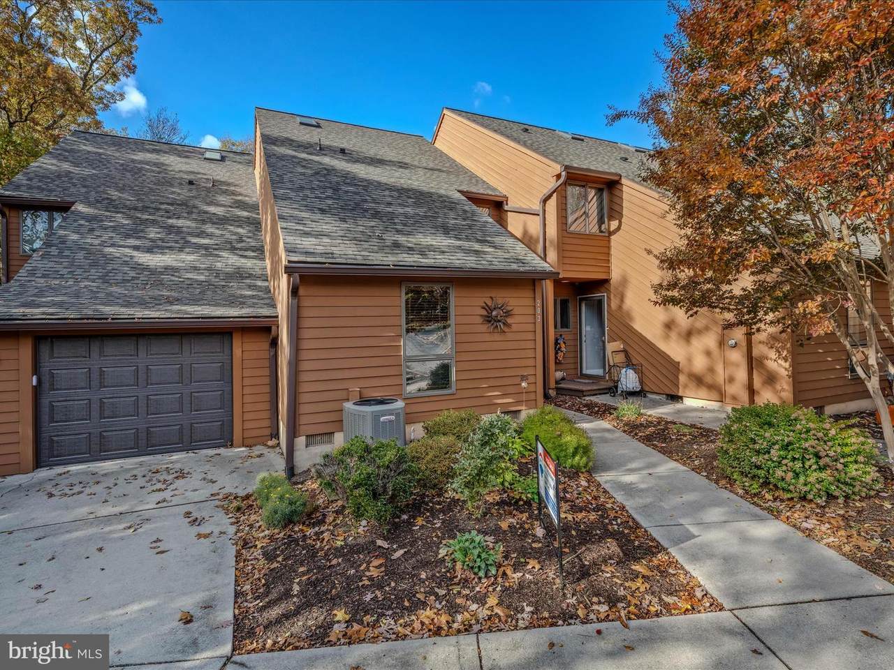 203 Tecumseh Trail - Photo 1