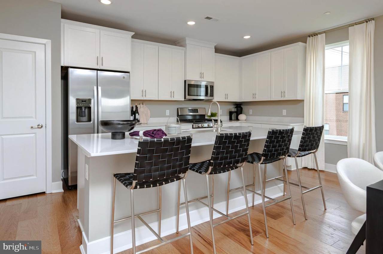 129 John Vanzandt Dr - Photo 1