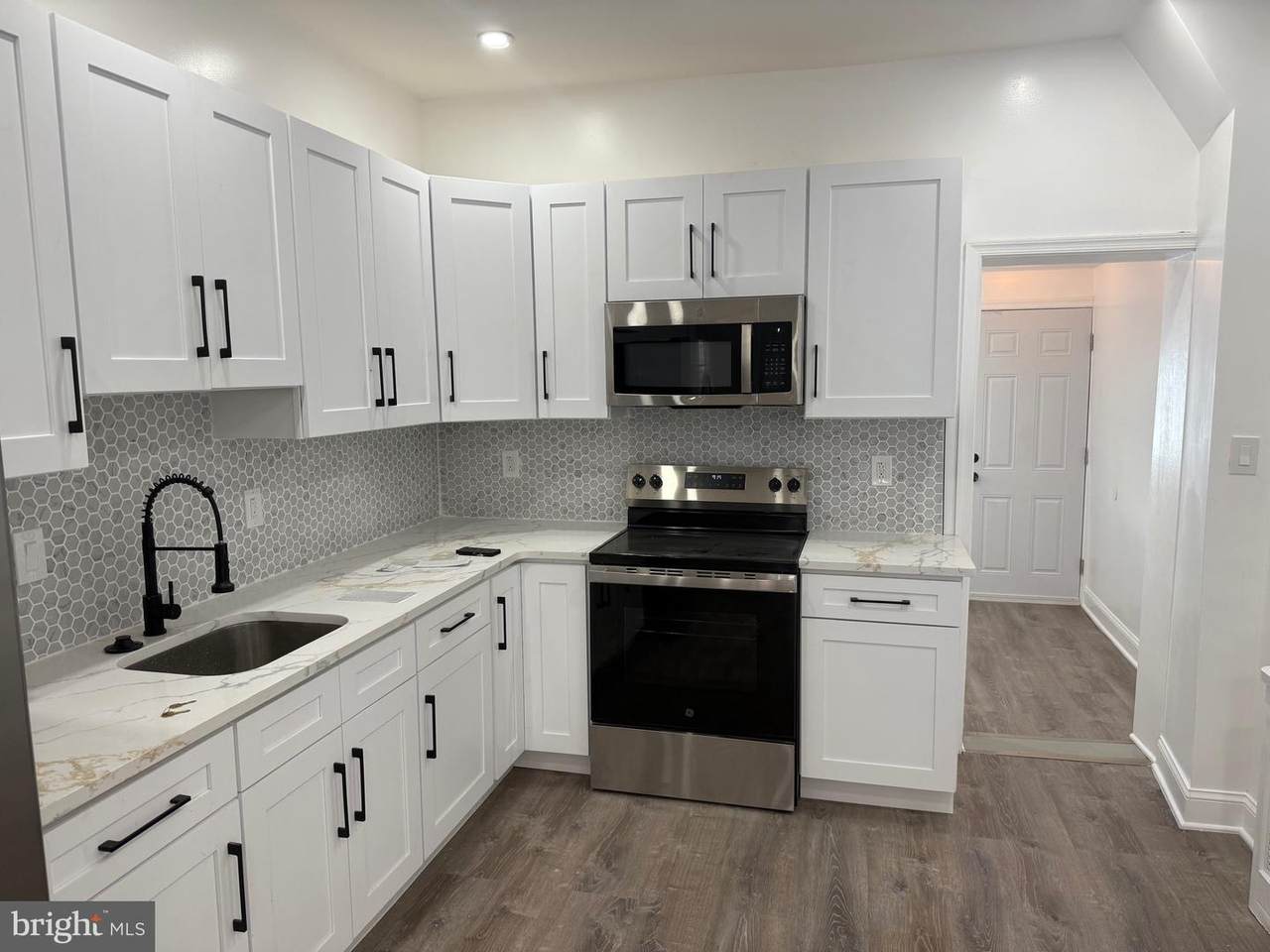 2003 Pacific Street - Photo 1