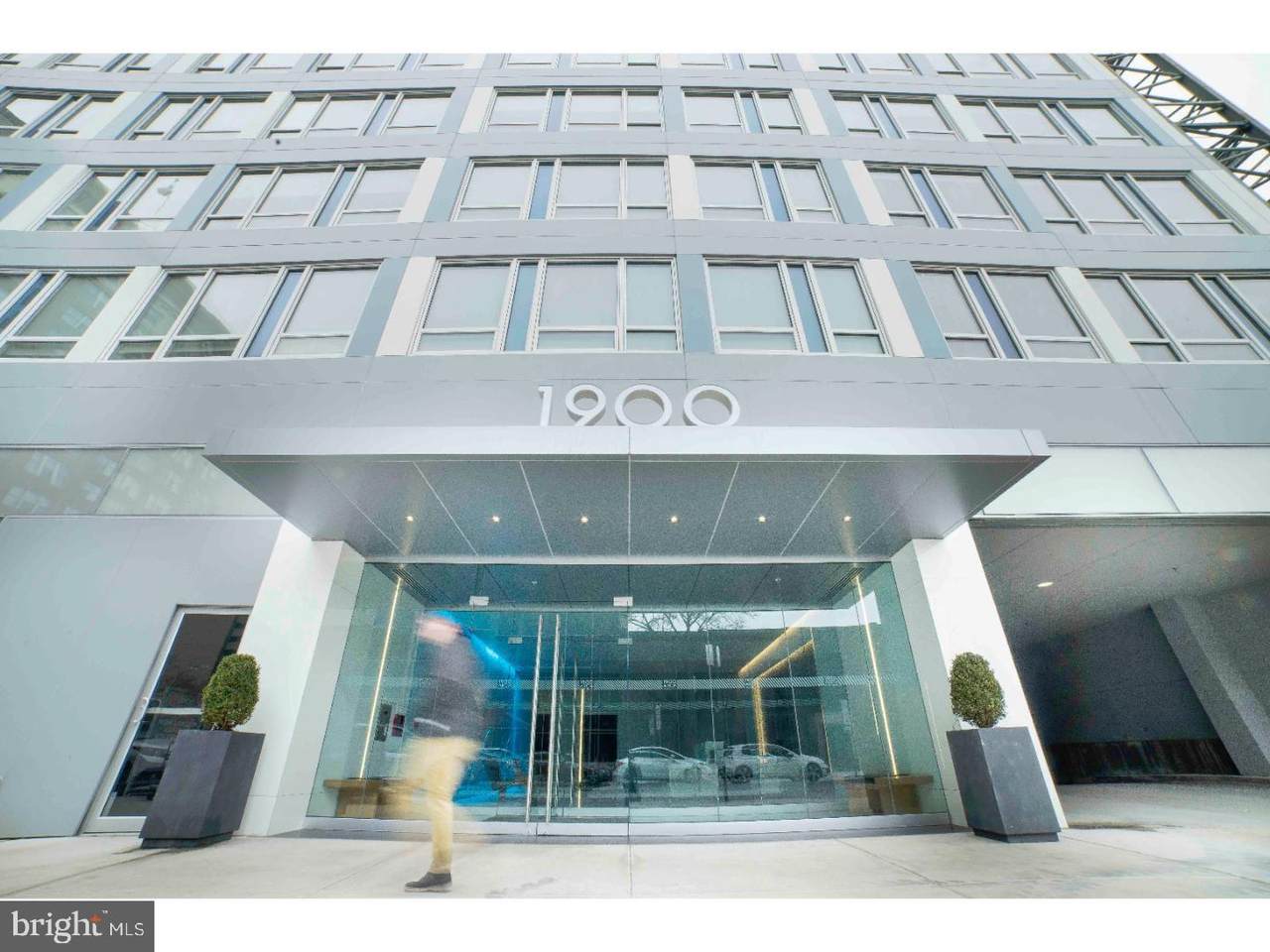  1900-24 ARCH STREET - Photo 1