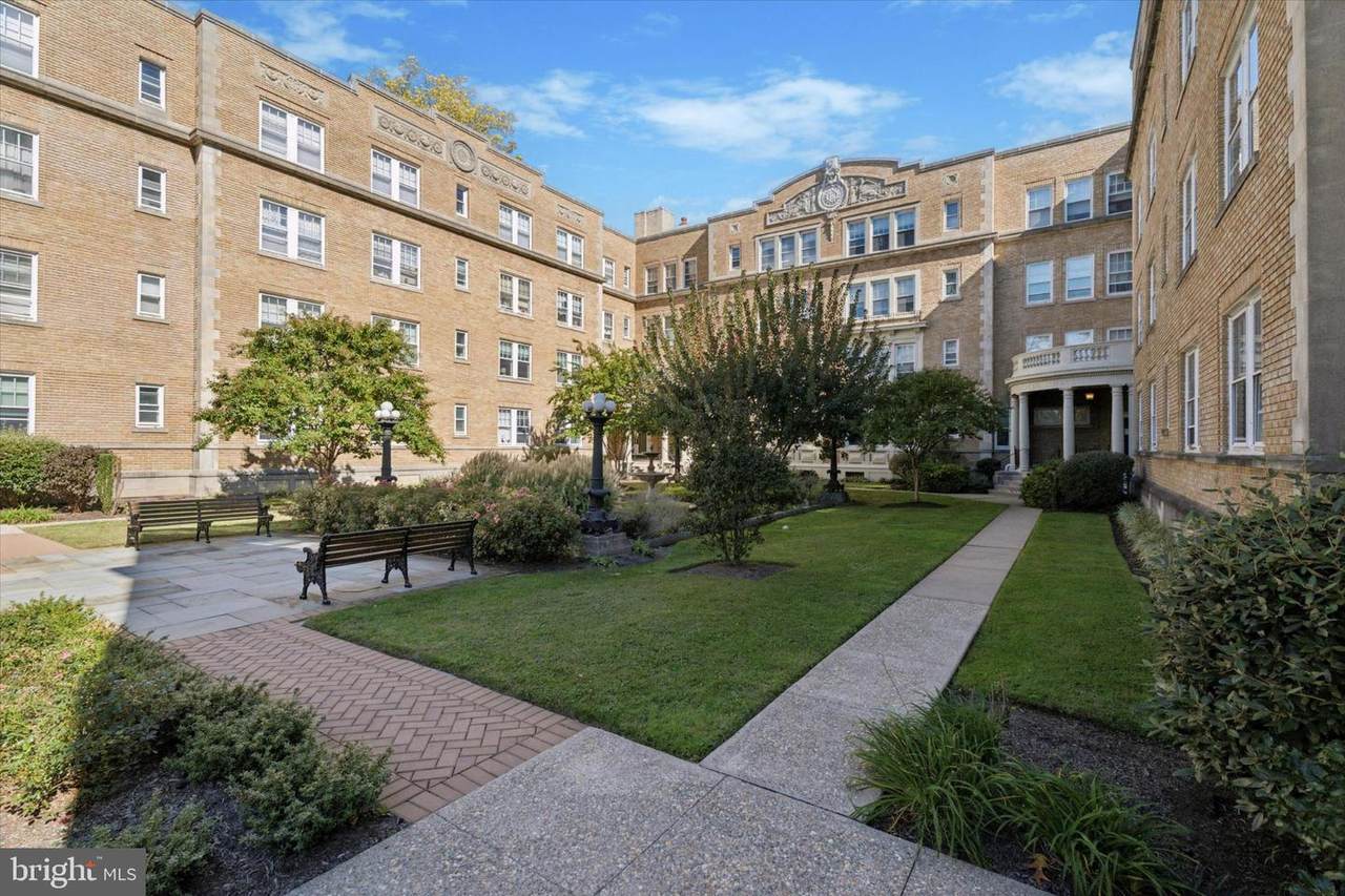 6655 Mccallum Street - Photo 1