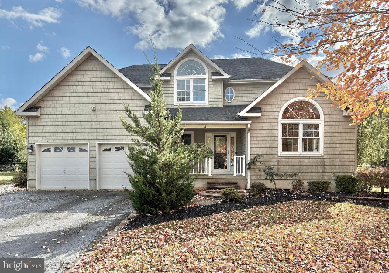 3 Seven Oaks - Photo 1