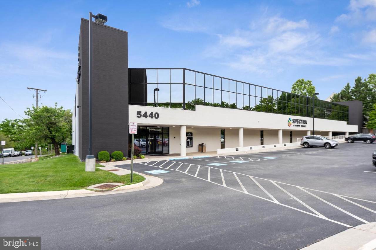 5440 Cherokee Avenue - Photo 1