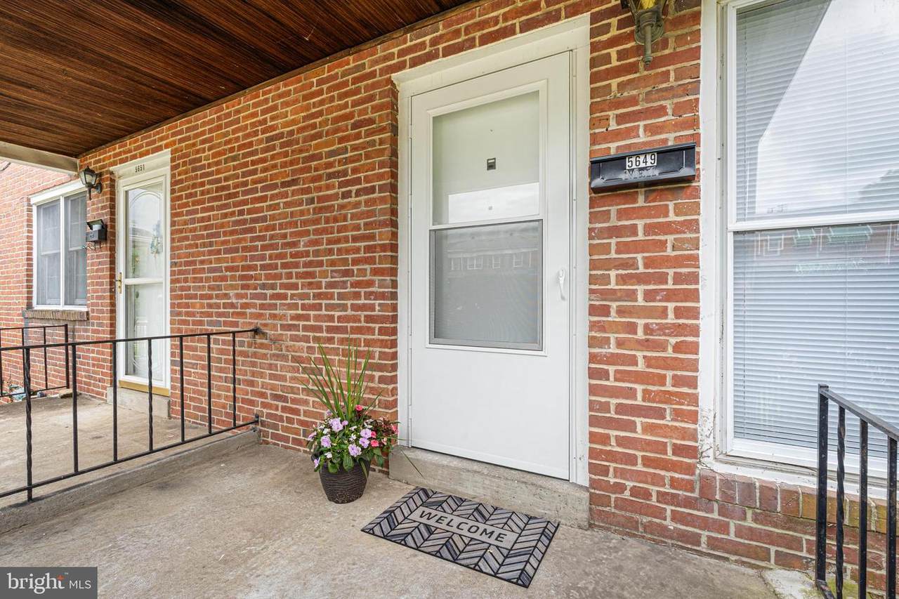 5649 Kavon Avenue - Photo 1