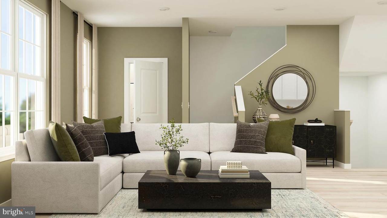 109 West End Avenue - Photo 1