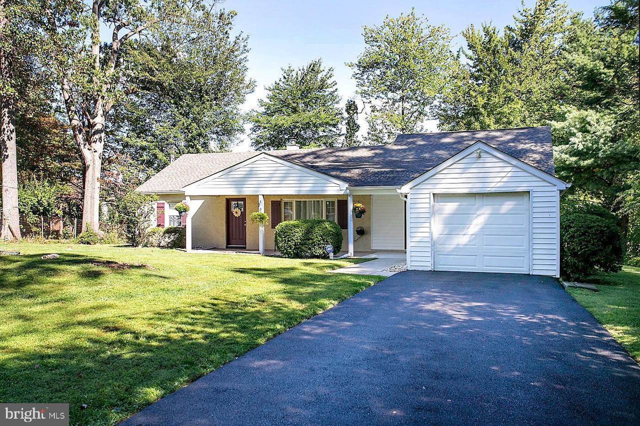 336 Hillside Road - Photo 1