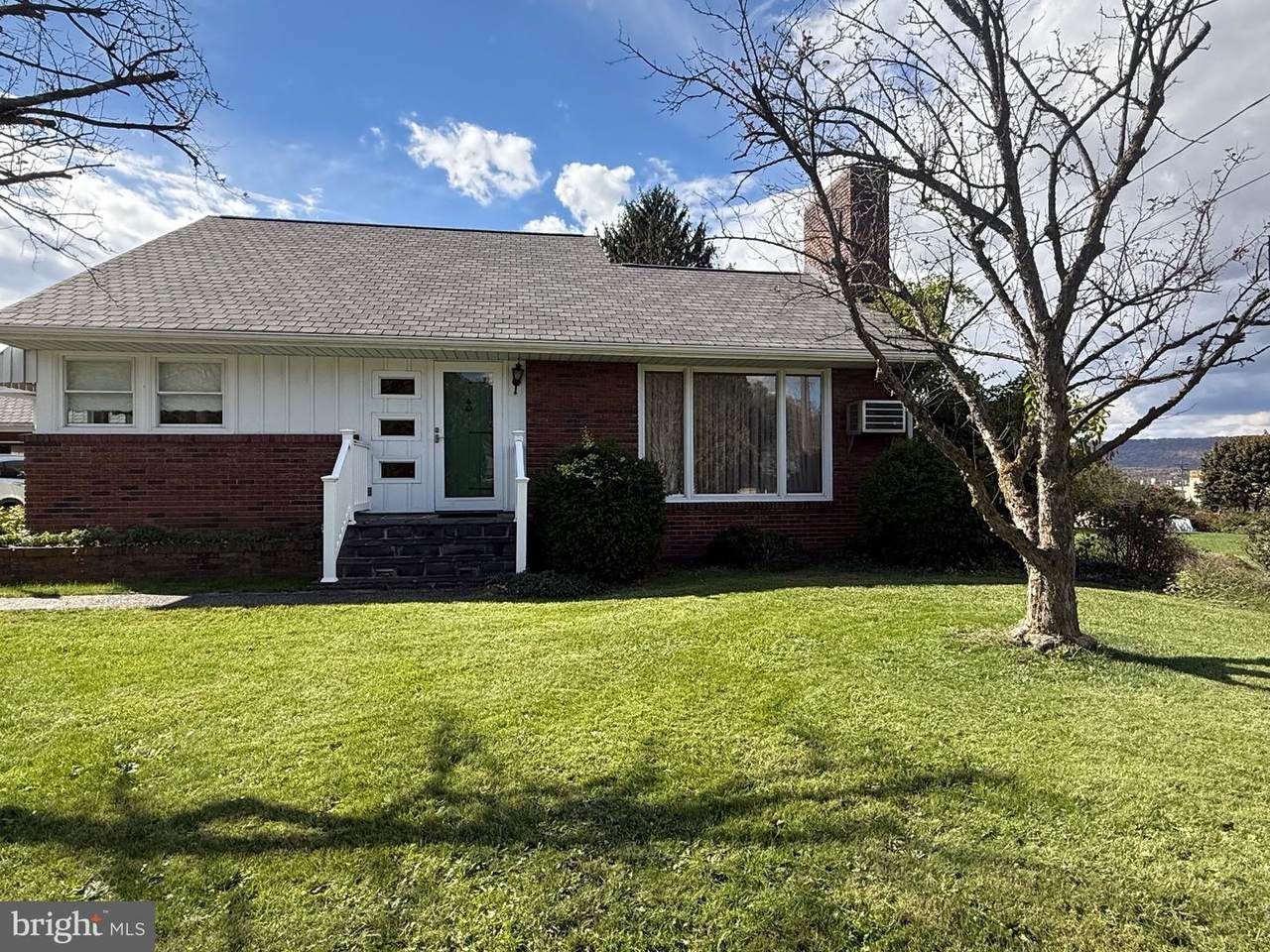 580 Buchanan Trail - Photo 1