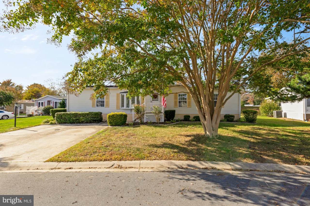 13 Wind Drive - Photo 1