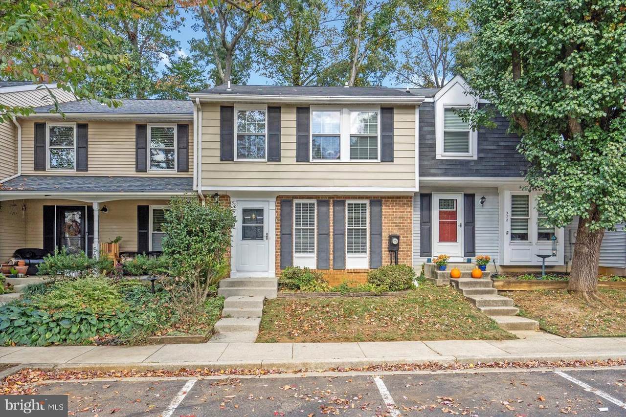 570 Bay Dale Court - Photo 1