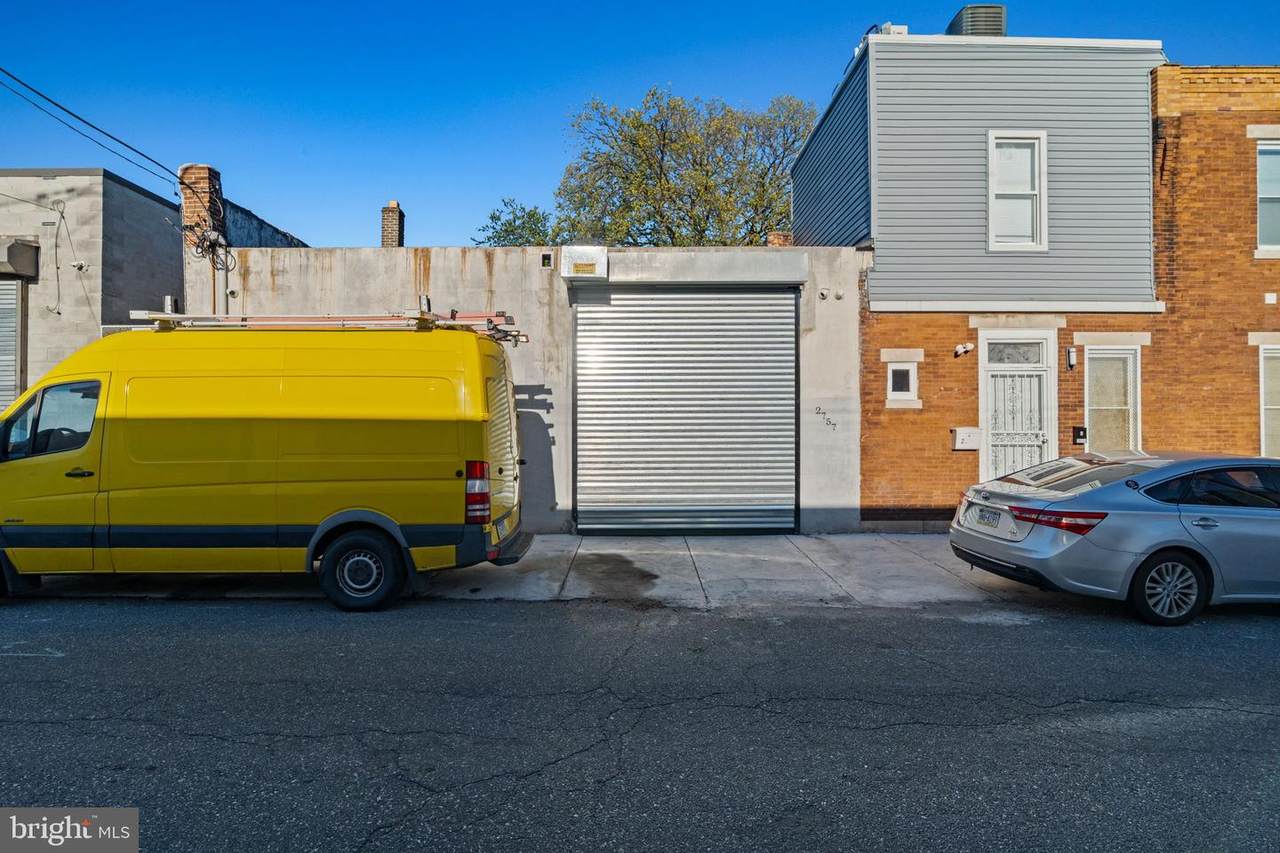 2757 Pickwick Street - Photo 1