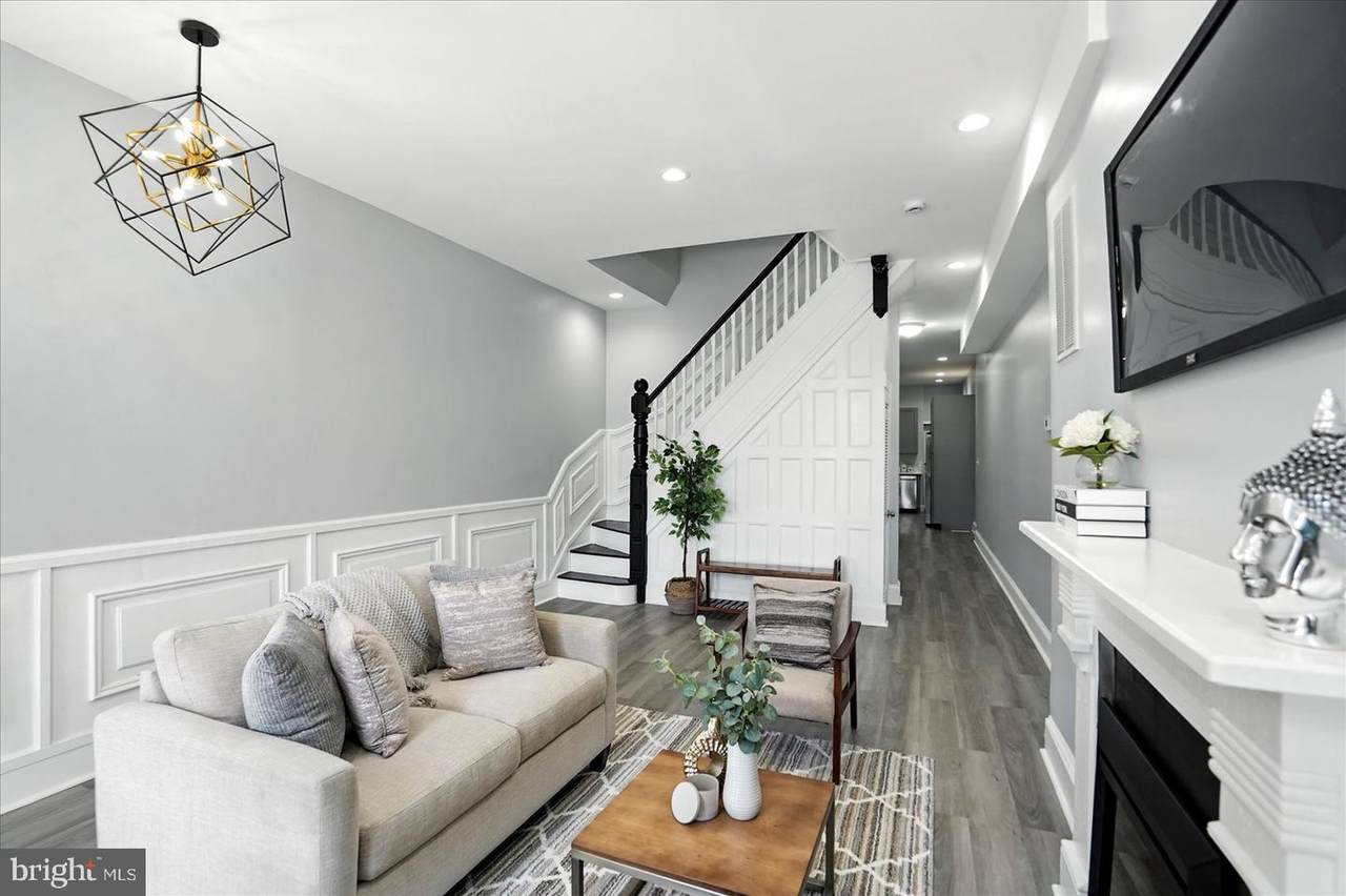 1628 Biddle Street - Photo 1