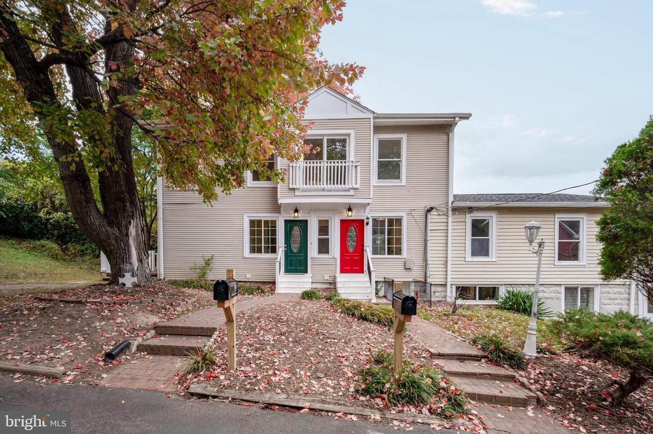 3305 17TH Street - Photo 1