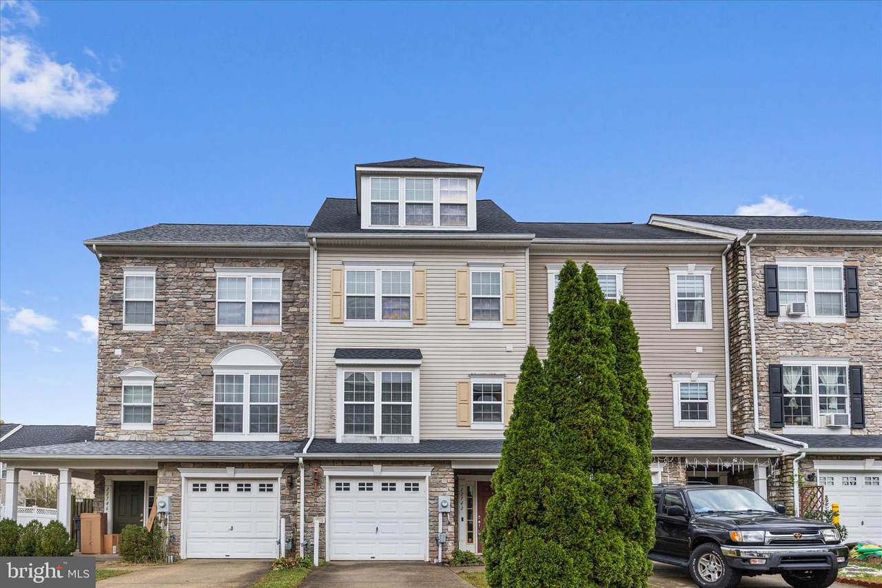 22742 Bayside Way - Photo 1