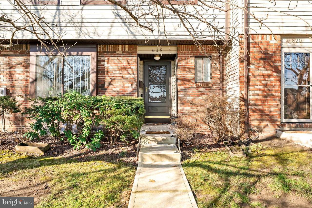 619 Edison Drive - Photo 1