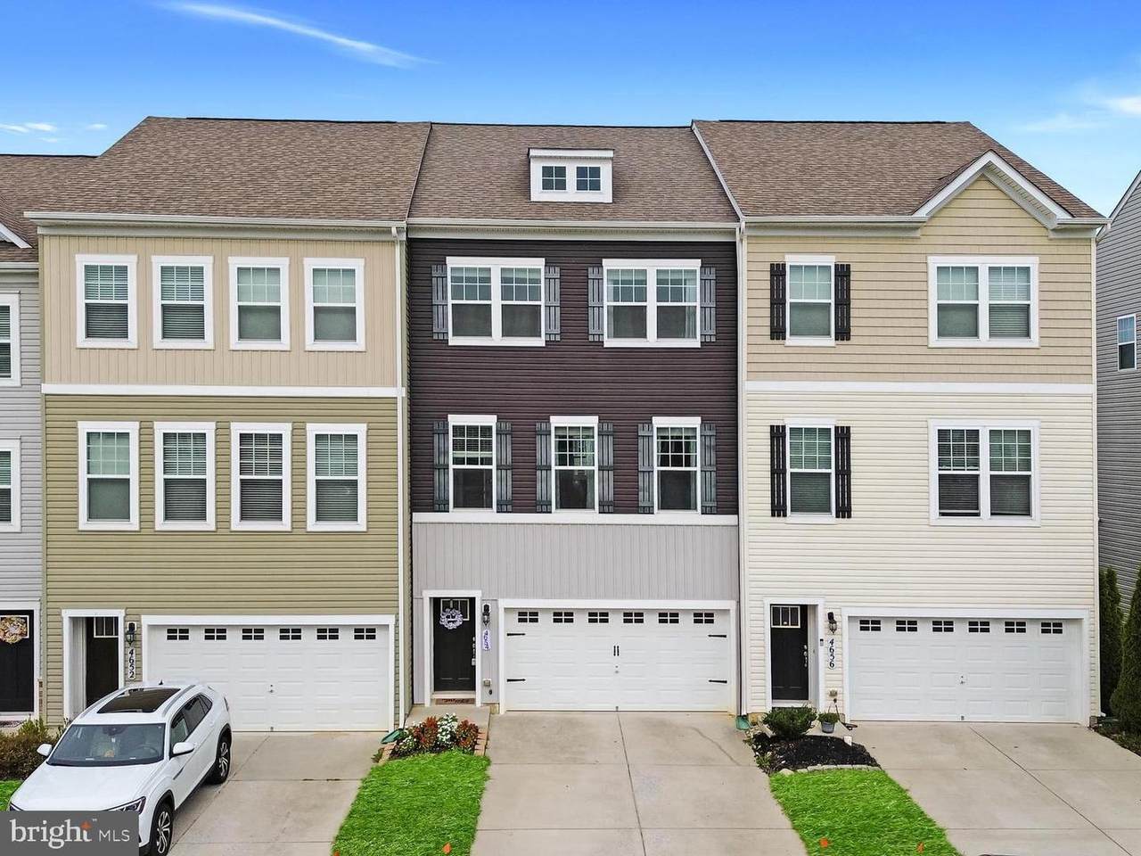 4654 Cambria Road - Photo 1